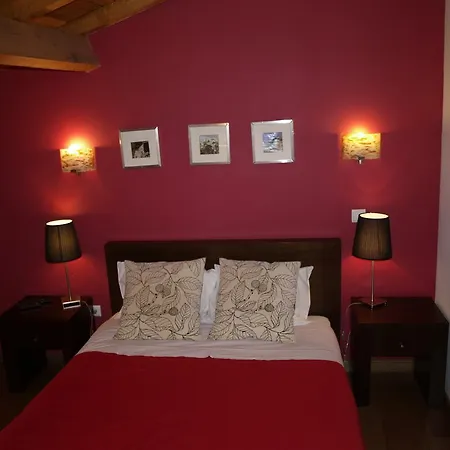 Alojamento de Acomodação e Pequeno-almoço Casa Princesa Peralta 3*