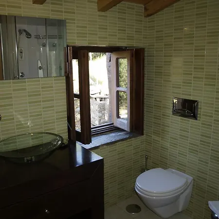 Casa Princesa Peralta * Lousa (Central Portugal)